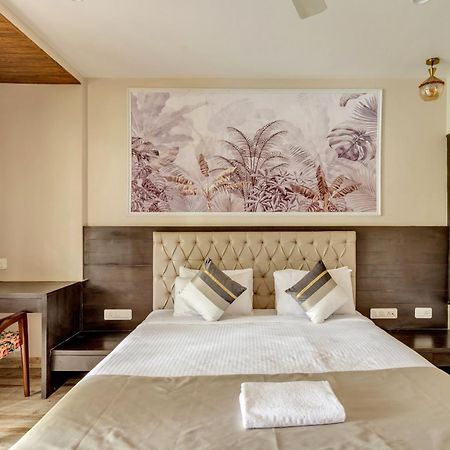 Skon Morjim Beach Resort By Orion Hotels Vieux-Goa Extérieur photo