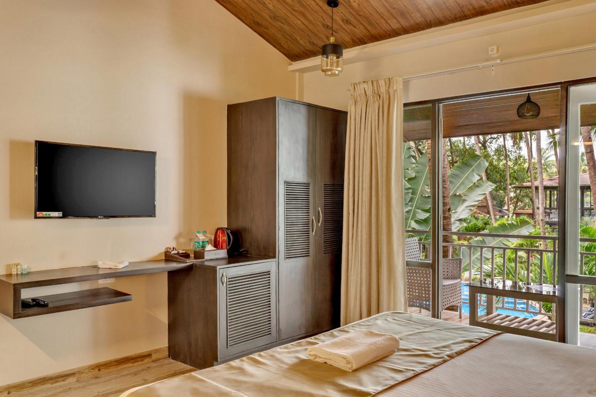 Skon Morjim Beach Resort By Orion Hotels Vieux-Goa Extérieur photo